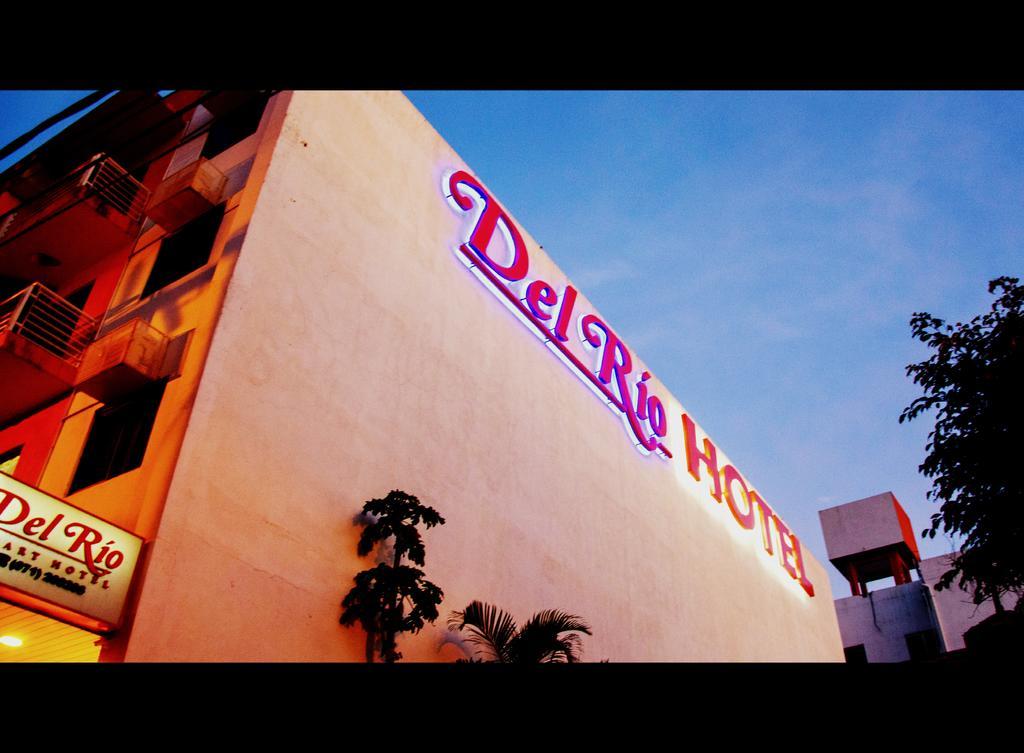 Del Rio Apart Hotel Encarnación Εξωτερικό φωτογραφία